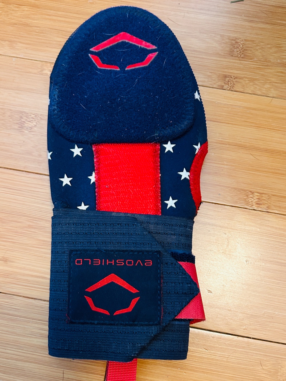 Men’s Baseball Sliding Mitts